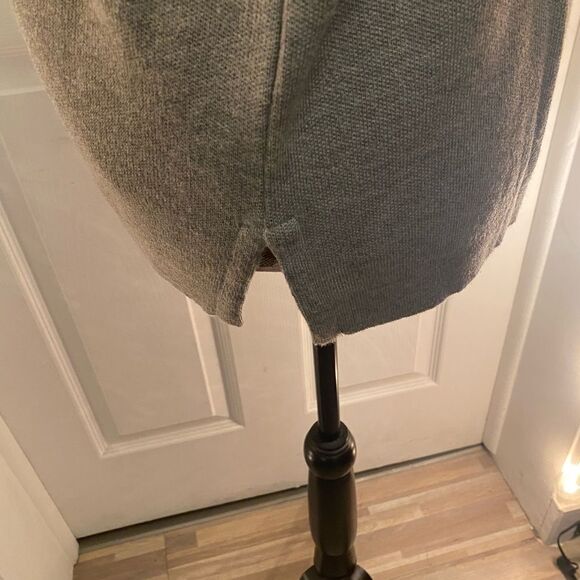 Joan Vass cardigan, size 2, comes with scarf - Picture 8 of 10